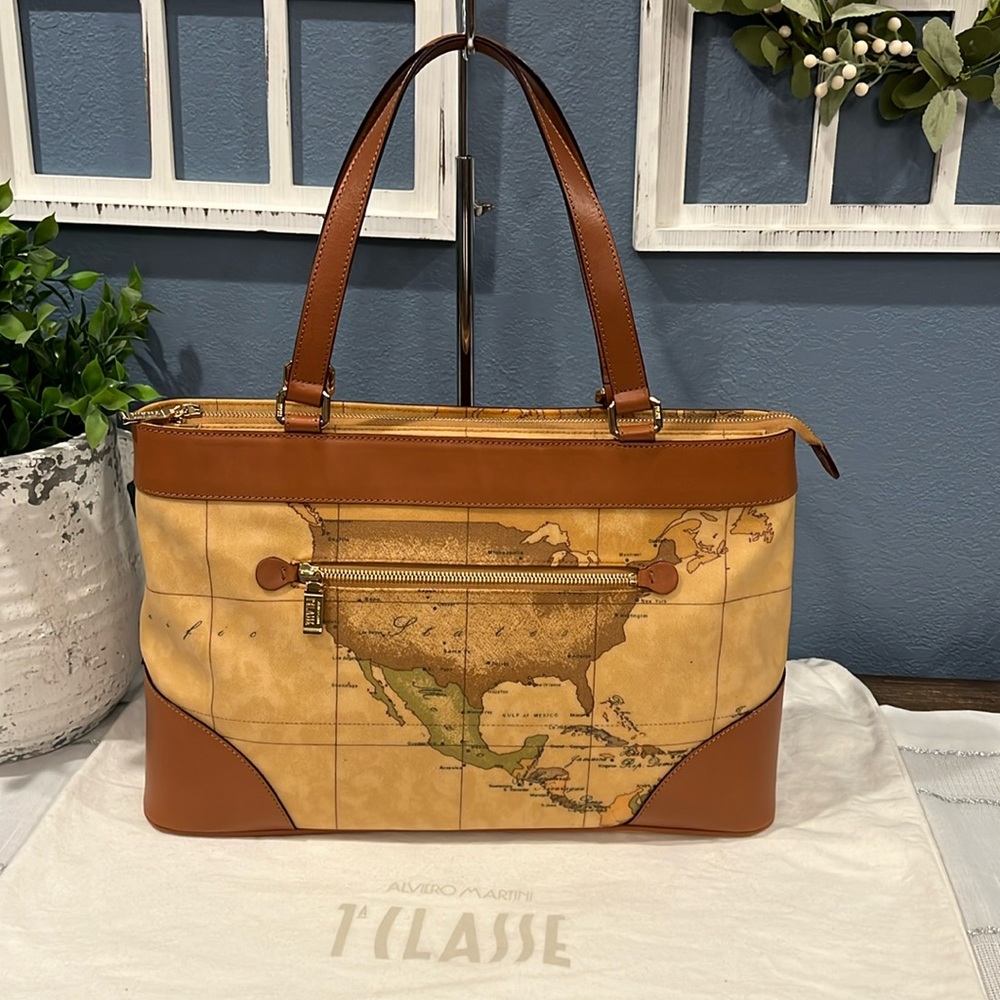 Alviero Tote Bag medium with zipper Closure